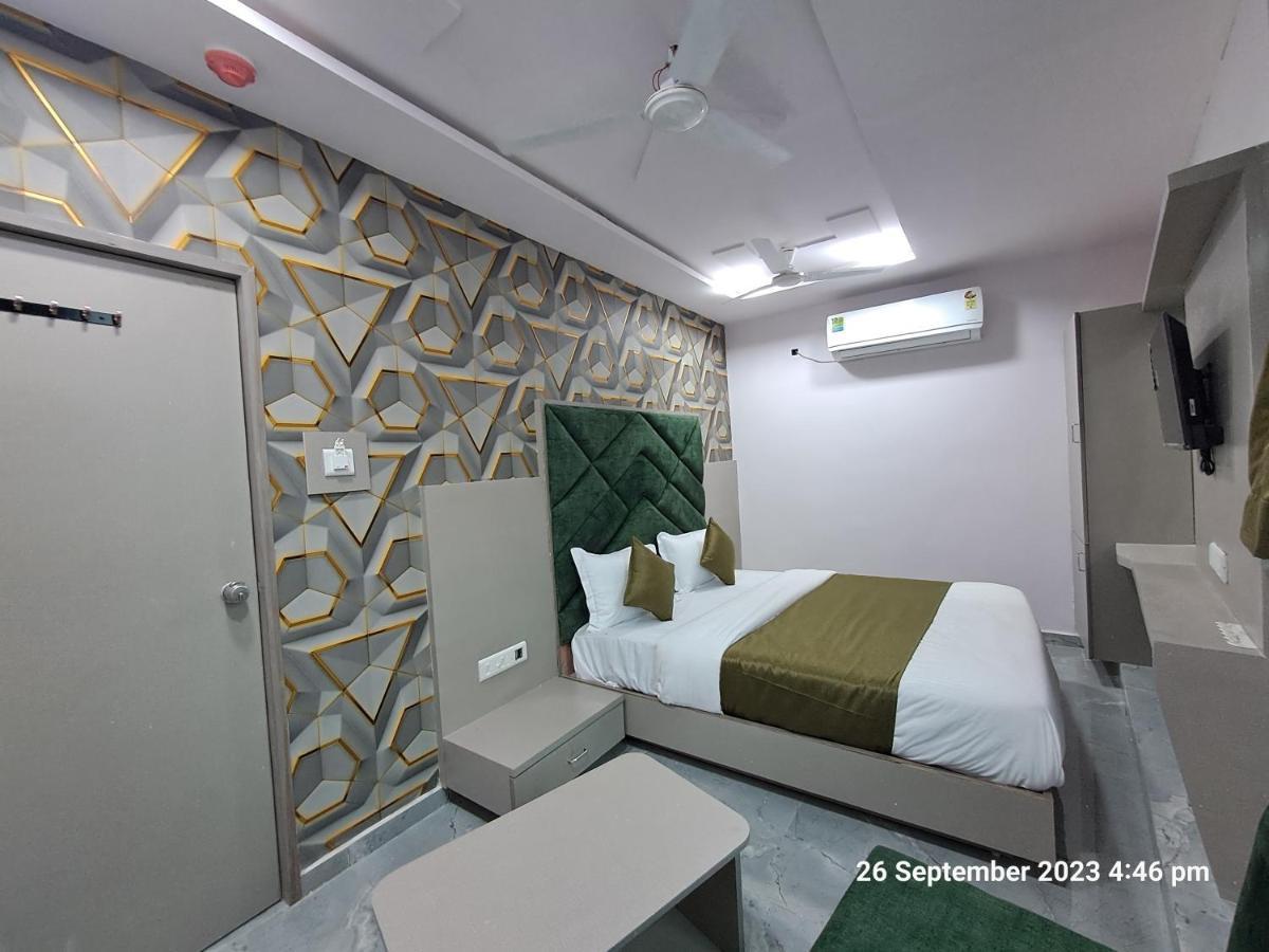 Hotel Kingdom Γκαντχιναγκάρ Εξωτερικό φωτογραφία