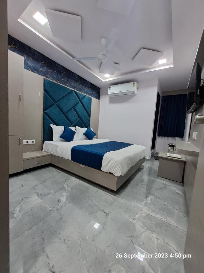Hotel Kingdom Γκαντχιναγκάρ Εξωτερικό φωτογραφία